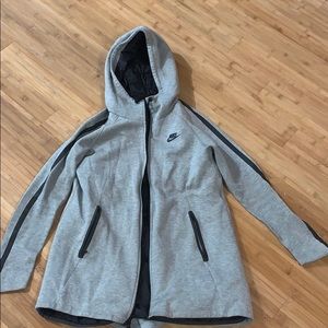 nike womens heavy weight puffer jacket